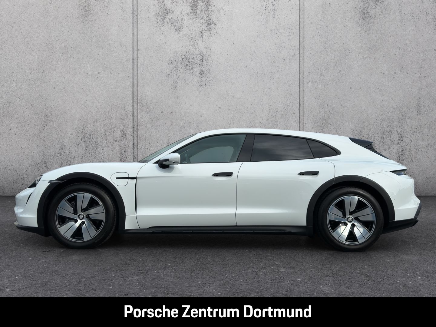 Porsche Taycan 4 Cross Turismo foto 2