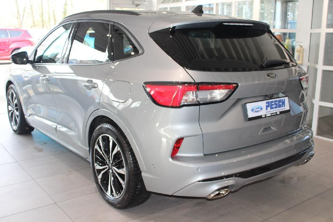 Ford Kuga Plug-In Hybrid ST-Line X imagem 2