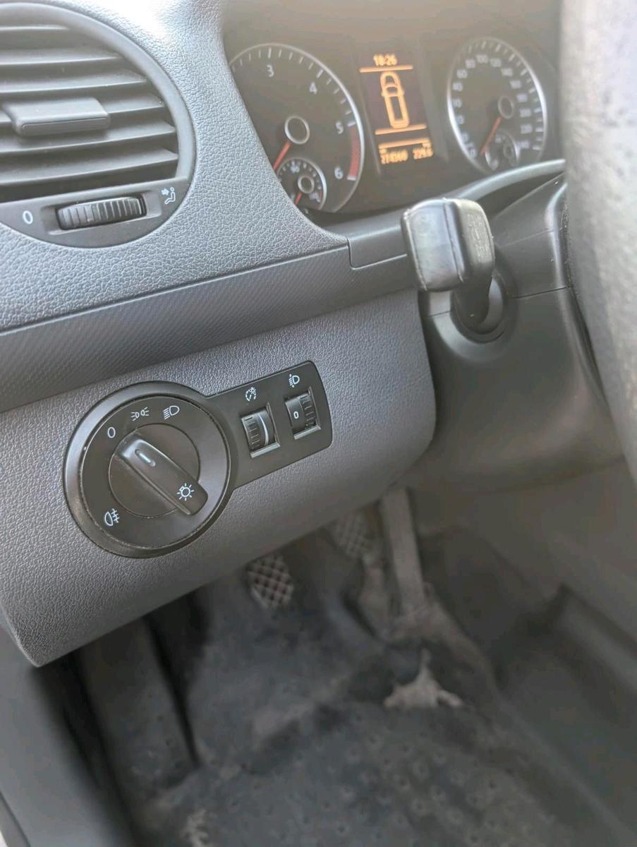 Volkswagen Caddy 2012 — photo 10