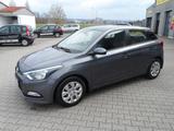 Hyundai i20 Classic/Klima/SHZ/LRH/ZV/8xReifen - Hyundai i20: Classic