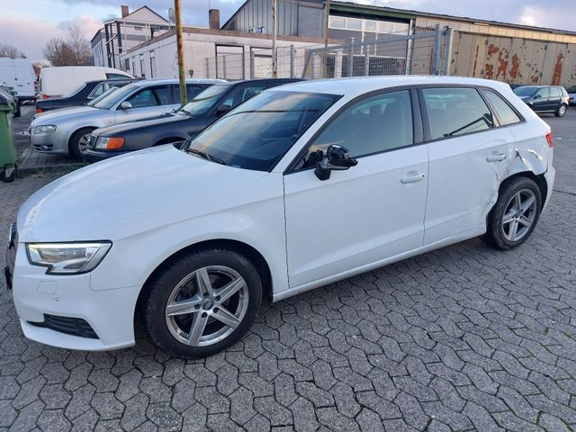 Audi A3 Sportback 30 TDI basis