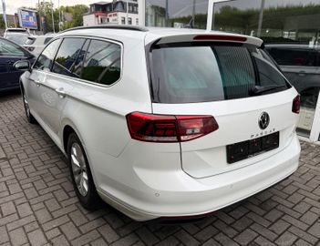 Volkswagen Passat Variant - 4