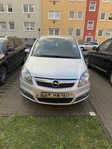 Opel Zafira B 1.9 CDTI Automatik 7sitzer - Opel Zafira aus 2006 mit Diesel-Antrieb