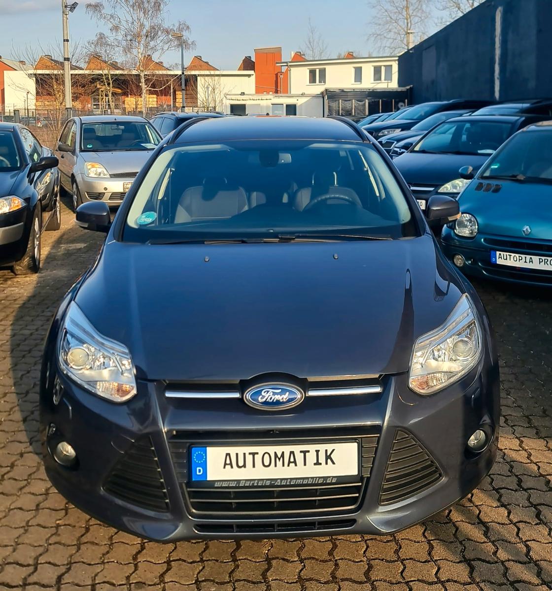 Ford Focus Turnier GARANTIE/TUV Neu/INSPEKTION Neu