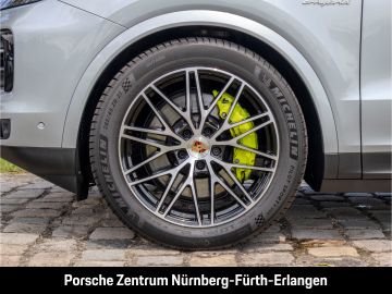 Porsche Cayenne - 11