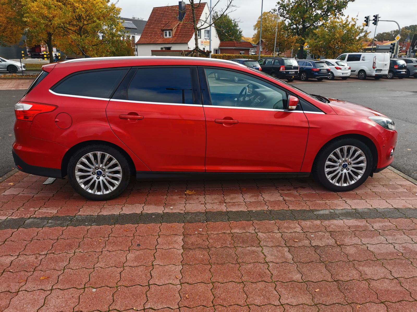 Ford Focus 2013 — photo 6