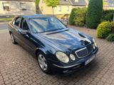 Mercedes-Benz E 220 CDI AVANTGARDE Avantgarde - Mercedes-Benz E 220 aus 2005: Cdi