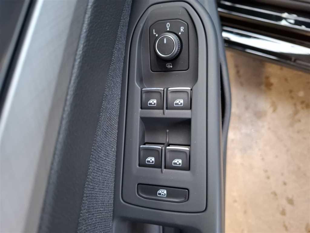 Volkswagen Golf Variant Life 2.0 TDI DSG AHK Winterpaket, миниатюра 14