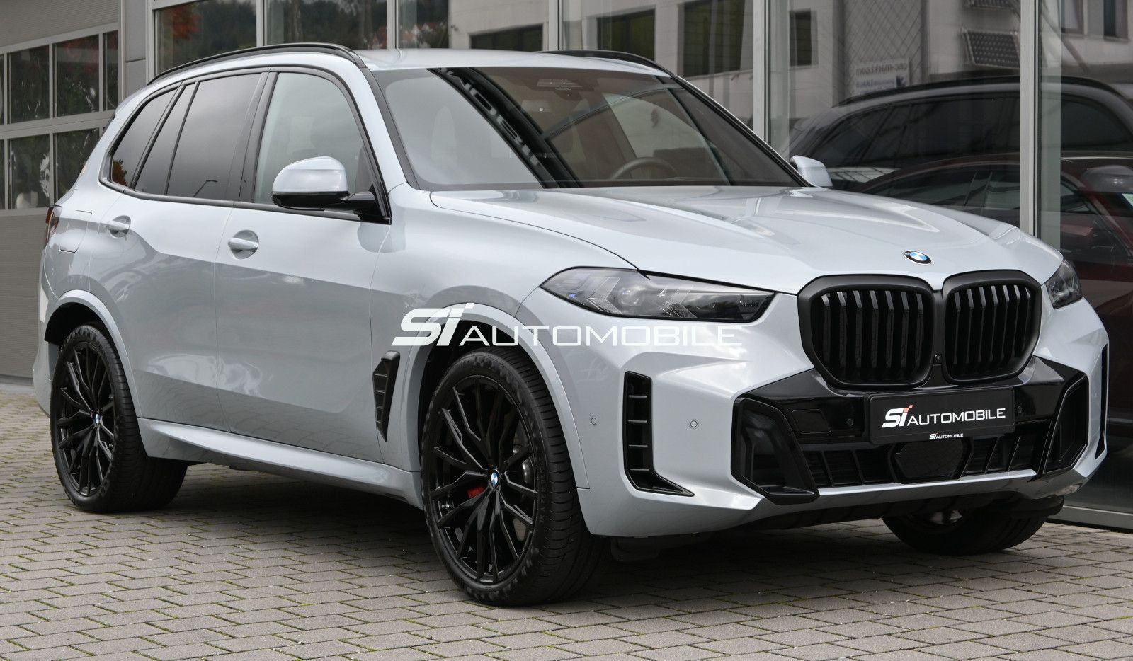 Fahrzeugabbildung BMW X5 xDr. 30d M-Sport Pro °INTEGRAL+LUFT°22 ZOLL°