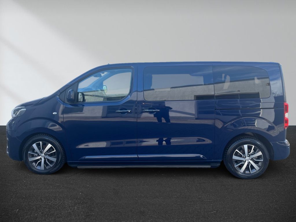 Toyota Proace 2,0-l-D L1 (8-Si.) Autm. 8Sitze Kamera AH – Bild 8