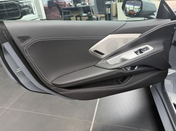 Corvette C8 - 7