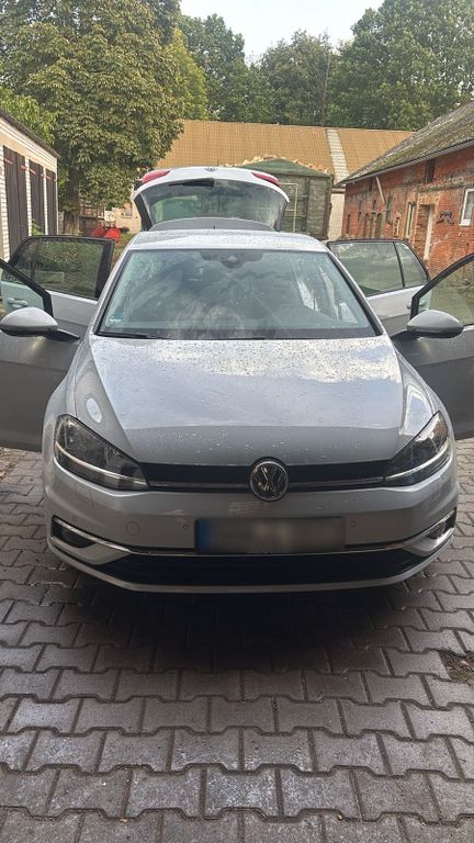 Image of Volkswagen Golf