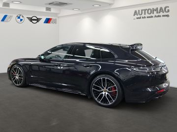 Porsche Panamera - 4