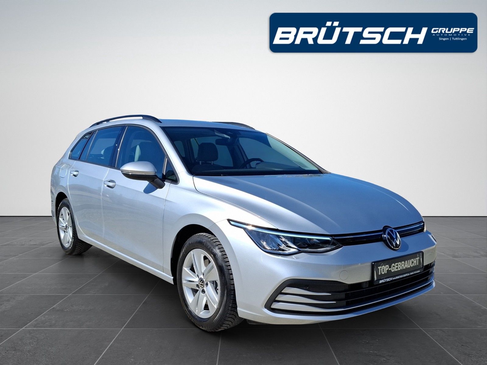 VW Golf VIII Variant 1.0 TSI Life KLIMA / NAVI / AH - Image 2