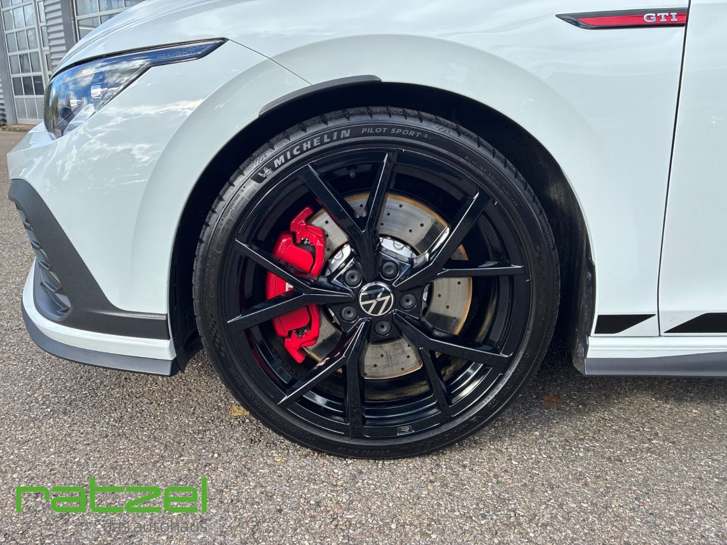 Fahrzeugabbildung Volkswagen Golf GTI 2.0 TSI Clubsport Pano RFK Har/Kar Akra