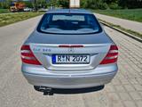 Mercedes-Benz 320 - Mercedes-Benz 320 aus 2004
