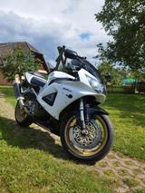 Honda CBR 900 RR Fireblade - SC44 - HONDA CBR 900