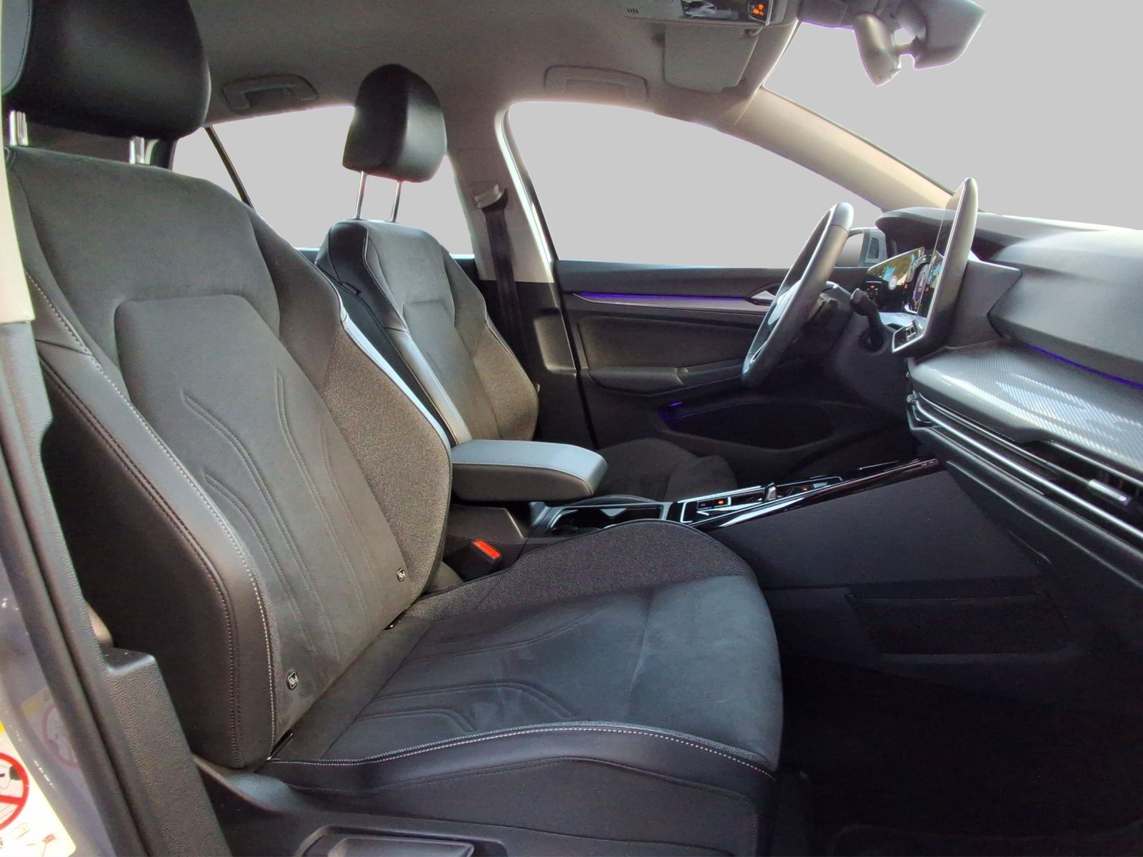 Volkswagen Golf 1.5 eTSI DSG STYLE H K NAVI HuD 360° foto 4