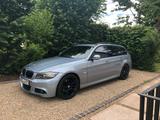 BMW E91 320i LCI M-Paket - BMW 320: E91 320i