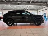 Volkswagen T-ROC 1.5 eTSI DSG R-Line*BLACK STYLE*NAVI*RÜCKF - Volkswagen T-Roc mit Benzin-Antrieb