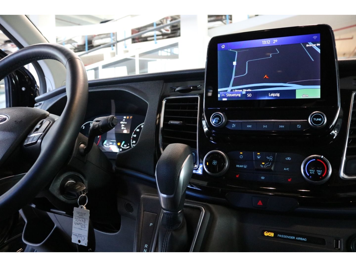 Fahrzeugabbildung Ford Tourneo Custom Active L1 AUTOMATIK Tempomat DAB