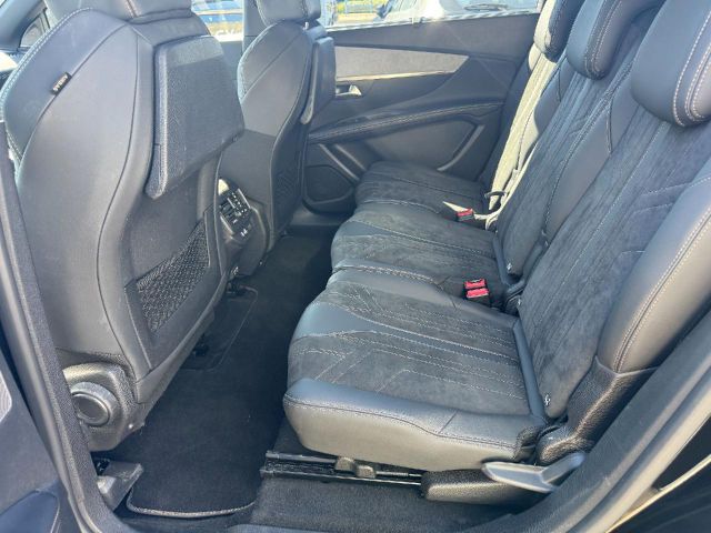 Peugeot 5008 GT AHKRückfahrkamera