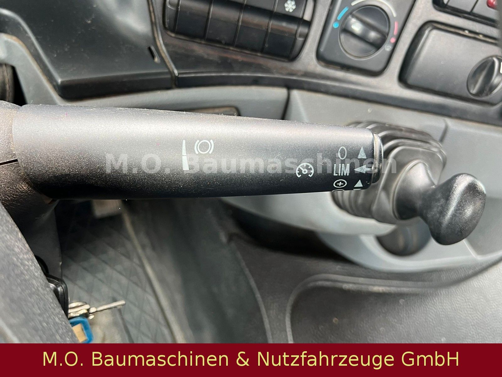 Fahrzeugabbildung Mercedes-Benz Actros 2541/ AC / Euro 5/L+L Achse/Meiller AK 16