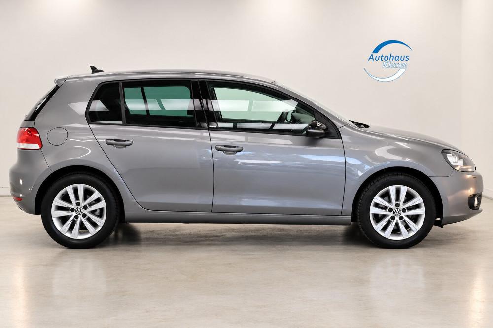 Volkswagen Golf 6 1.2TSI 86PS DSG Style Navi PDC SHZ 1Hand
