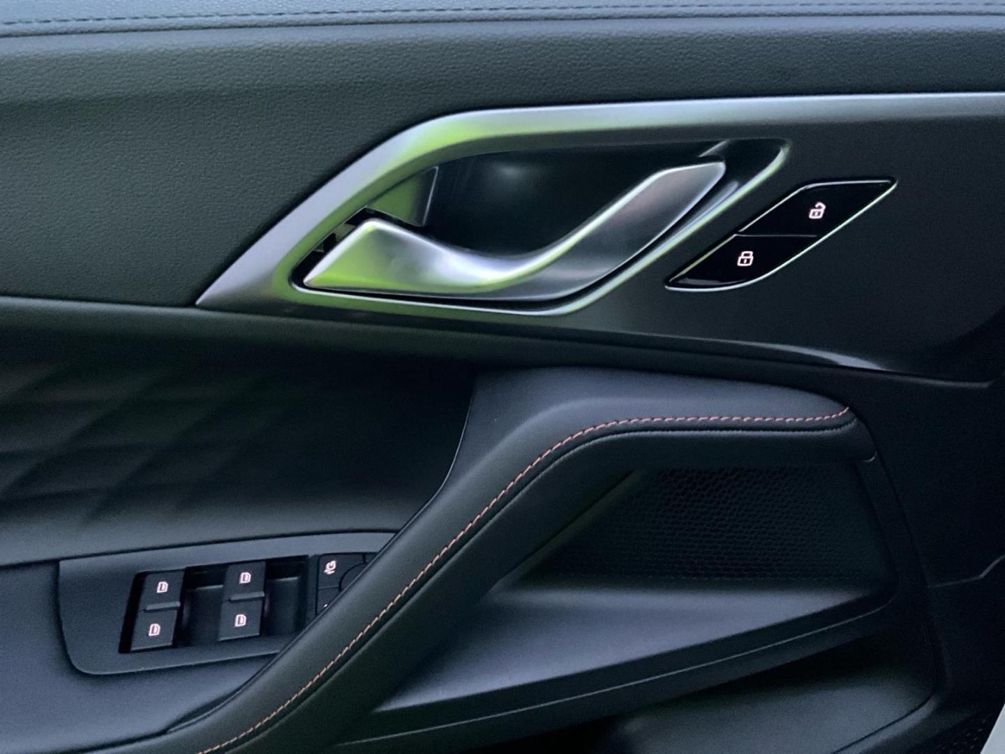 MG HS PHEV LUXURY Navi Leder 360 Kamera LED DAB, миниатюра 13