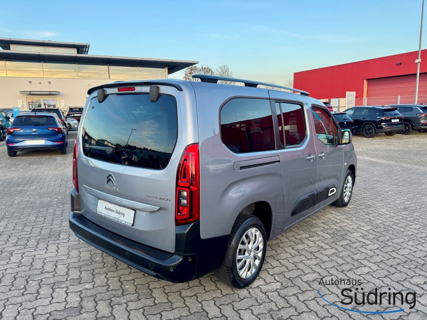 Berlingo 1,2 Pure Tech 130 Shine XL HUD ACC SHZ