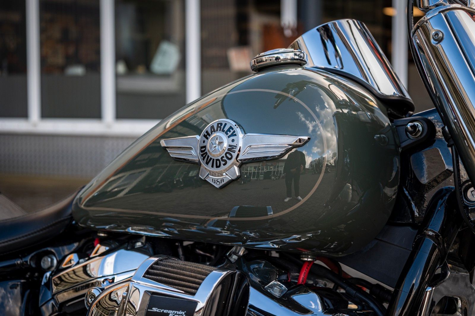 Fahrzeugabbildung Harley-Davidson FLFBS Fat Boy Softail 114 - Jekill & Hyde -