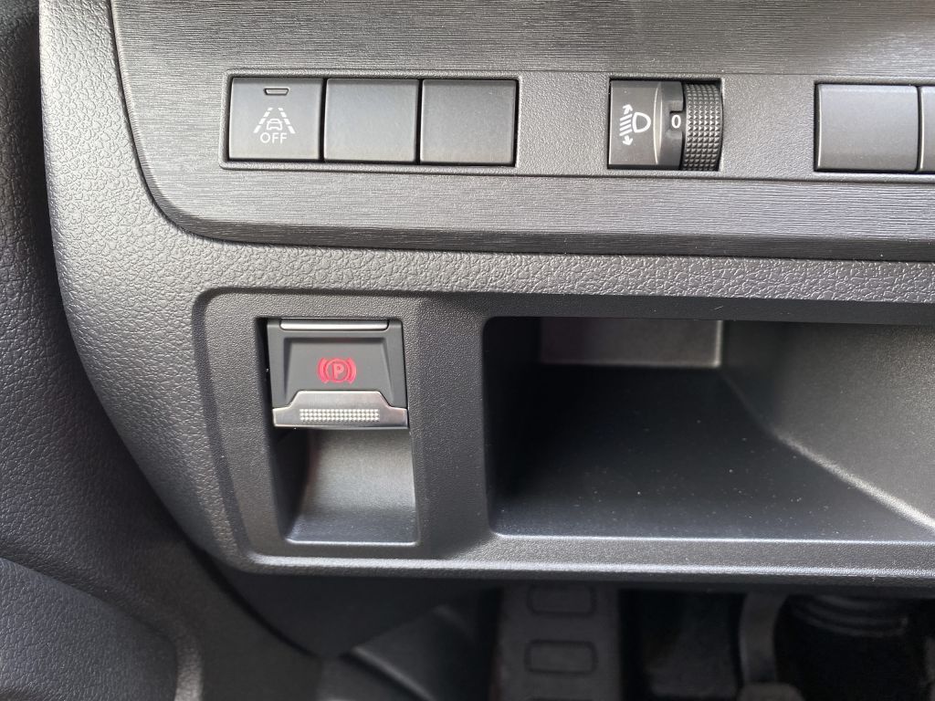 Fahrzeugabbildung Citroën Jumpy 2.2 Diesel 150 XL S&S (K0/V)