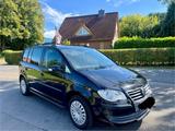 Volkswagen Vw Touran Top gepflegt mit Anhänger Kupplung