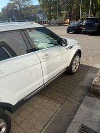 Land-Rover Range Rover Evoque - 4