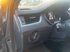 Fahrzeugabbildung Skoda Octavia Ambition DSG PDC DAB SCHECKHEFTGEPFLEGT