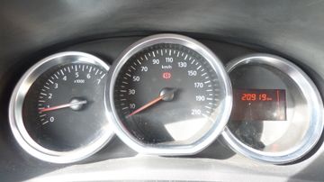 Dacia Sandero II Stepway Celebration TCe 90 PS Navi, K