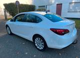Opel Astra j 1.6  Stufenheck !Neue Teile! - Opel Astra: Stufenheck