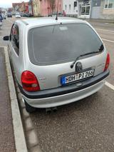 Opel Corsa B 1,2 l 16v - Opel Corsa aus 2000: B