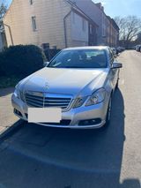 Mercedes-Benz E 200 CDI BlueEFFICIENCY - - Mercedes-Benz E 200: Limousine, Cdi Blueefficiency