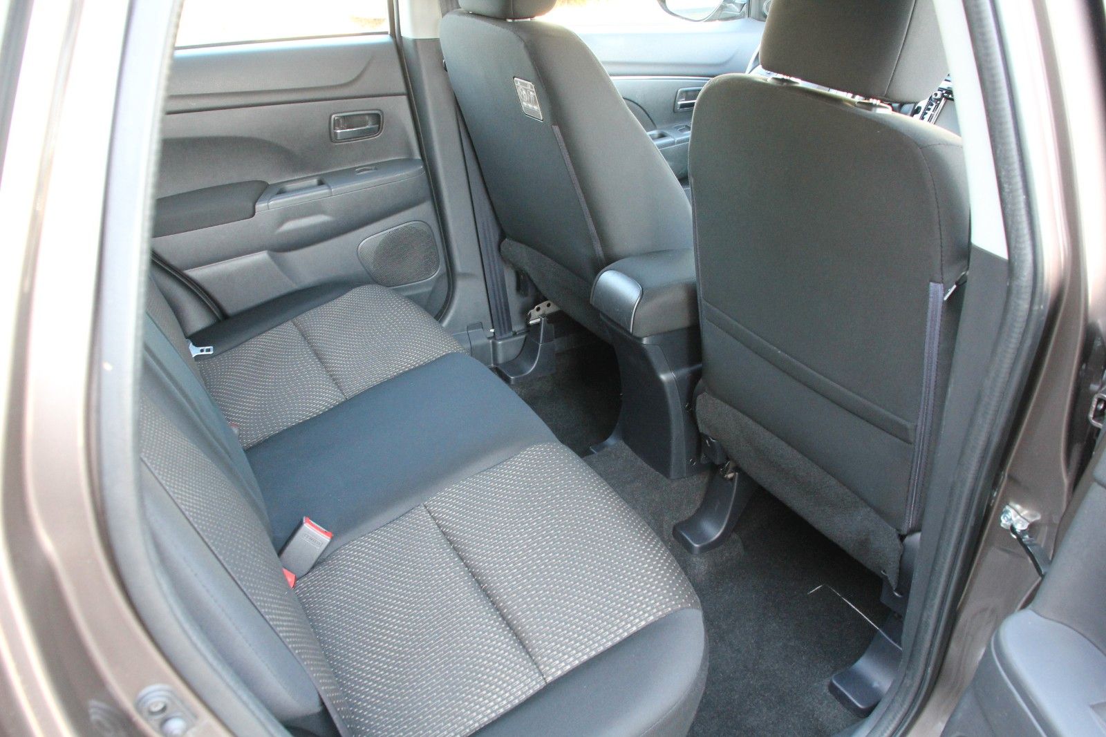 Fahrzeugabbildung Mitsubishi ASX SUV-Star 2WD