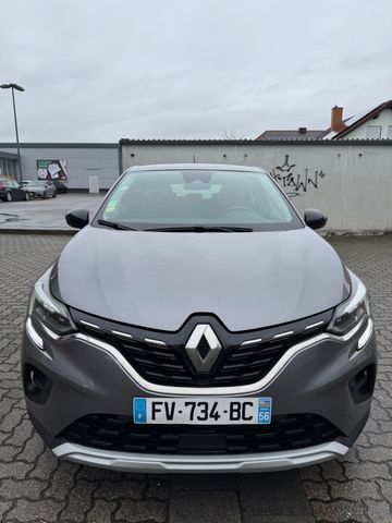 Renault Captur BLUE dCi  95 ps