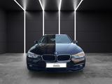 BMW 320i Advantage*Pano*LED*Temp*PDC* - BMW 320 mit Benzin-Antrieb: Schwarz