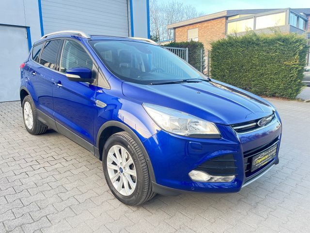 Ford Kuga 1.5 Titanium/NAVI/SHZ/KEYLESS/PDC/SCHECKH.