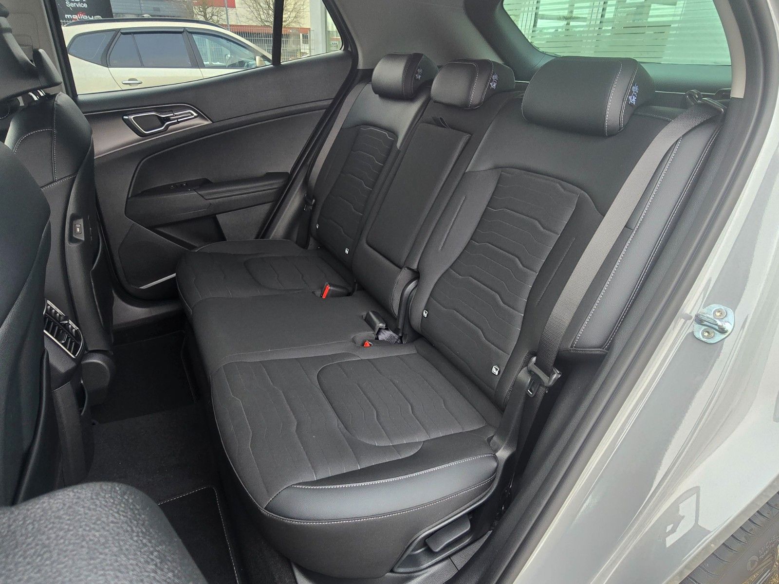 Fahrzeugabbildung Kia Kia Sportage 1.6 T-GDI DCT Vision Komfort