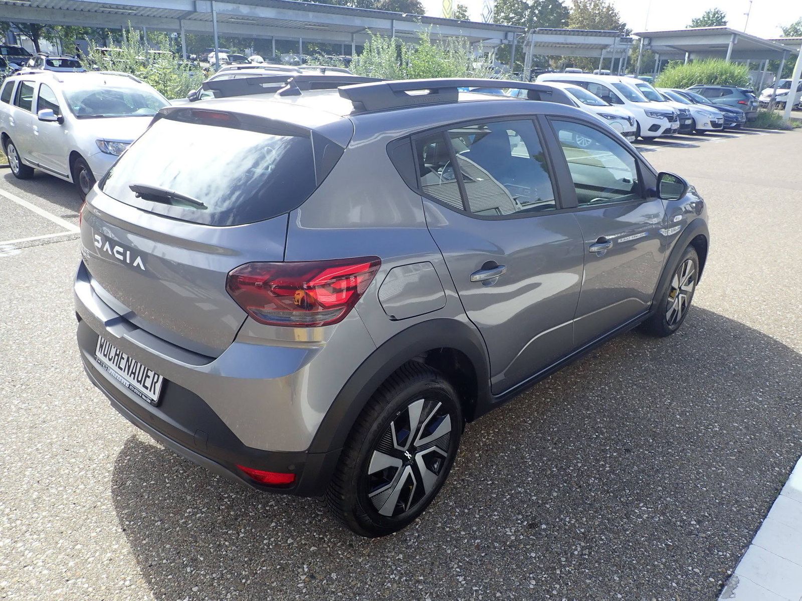Fahrzeugabbildung Dacia Sandero Stepway Expression TCe 90