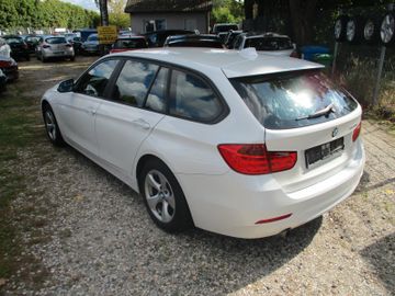 BMW 320 - 4