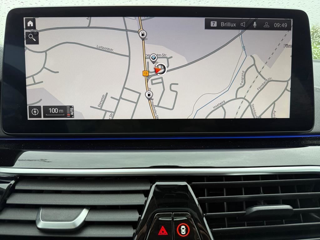BMW 540d xDrive LuxuryLine AHK+Pani+Innovationpaket foto 25