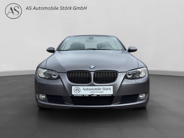 Fahrzeugabbildung BMW 330i Cabrio Automatik+Xenon+Leder+Memory+Scheckh