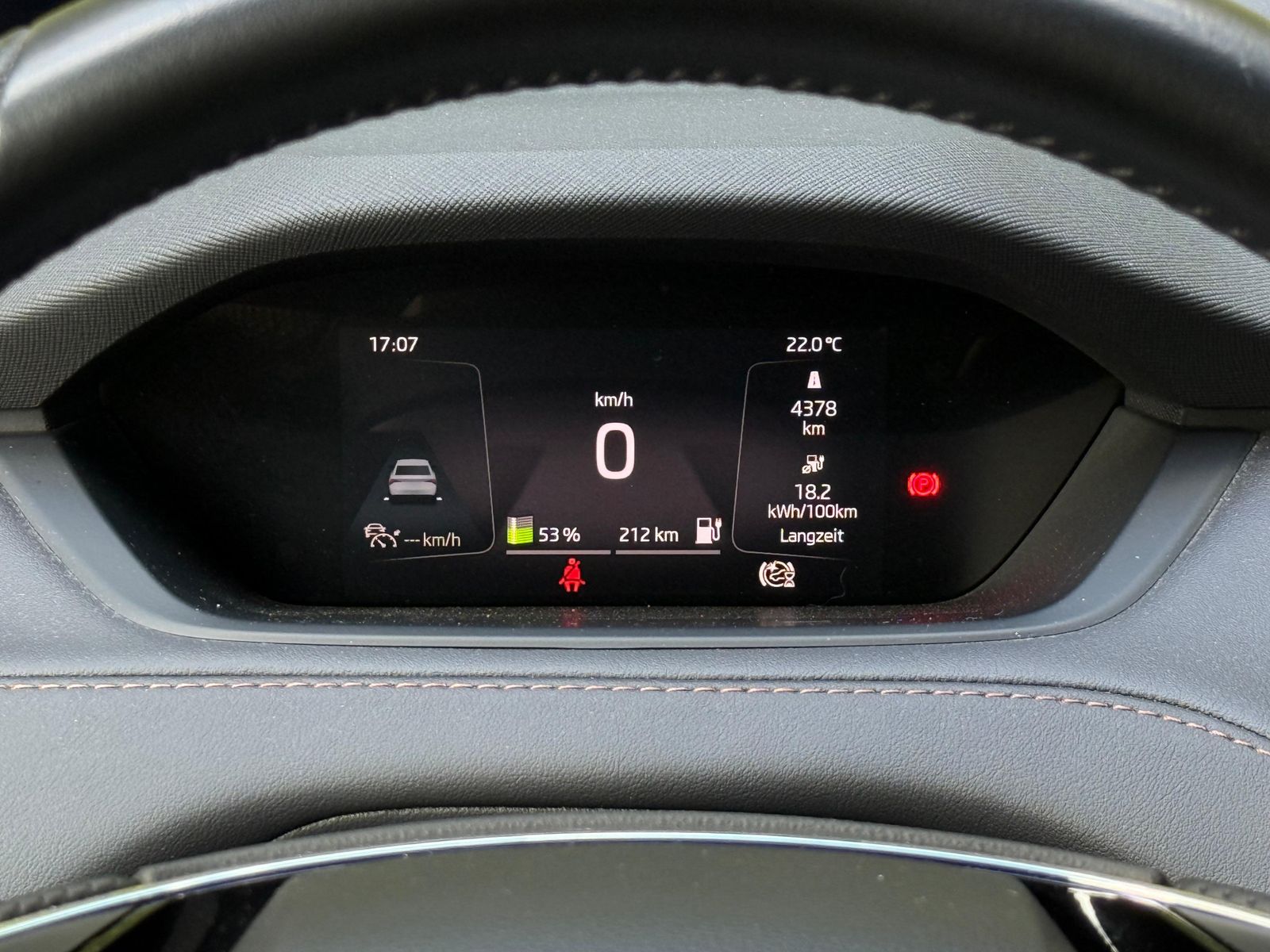 Fahrzeugabbildung SKODA Enyaq 80 x Suite CCS+MATRIX+KAM+AHK+LEDER+SPORT
