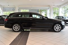 MERCEDES-BENZ C 200 T~Navi~9G-Automatik~Standhzg~LED~Teilleder